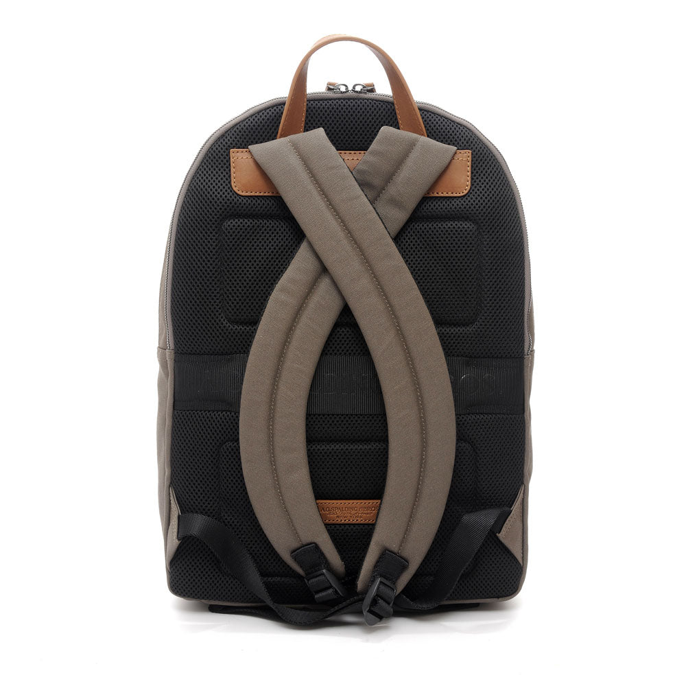 ROUND NEW HOLEY BACKPACK