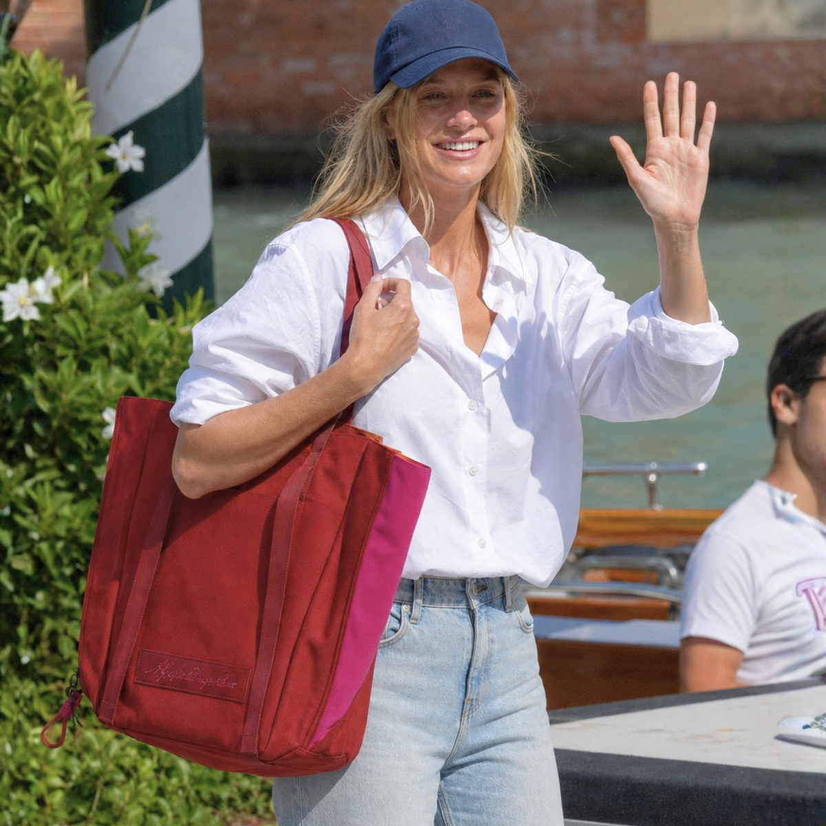 TOTE NEVERFULL