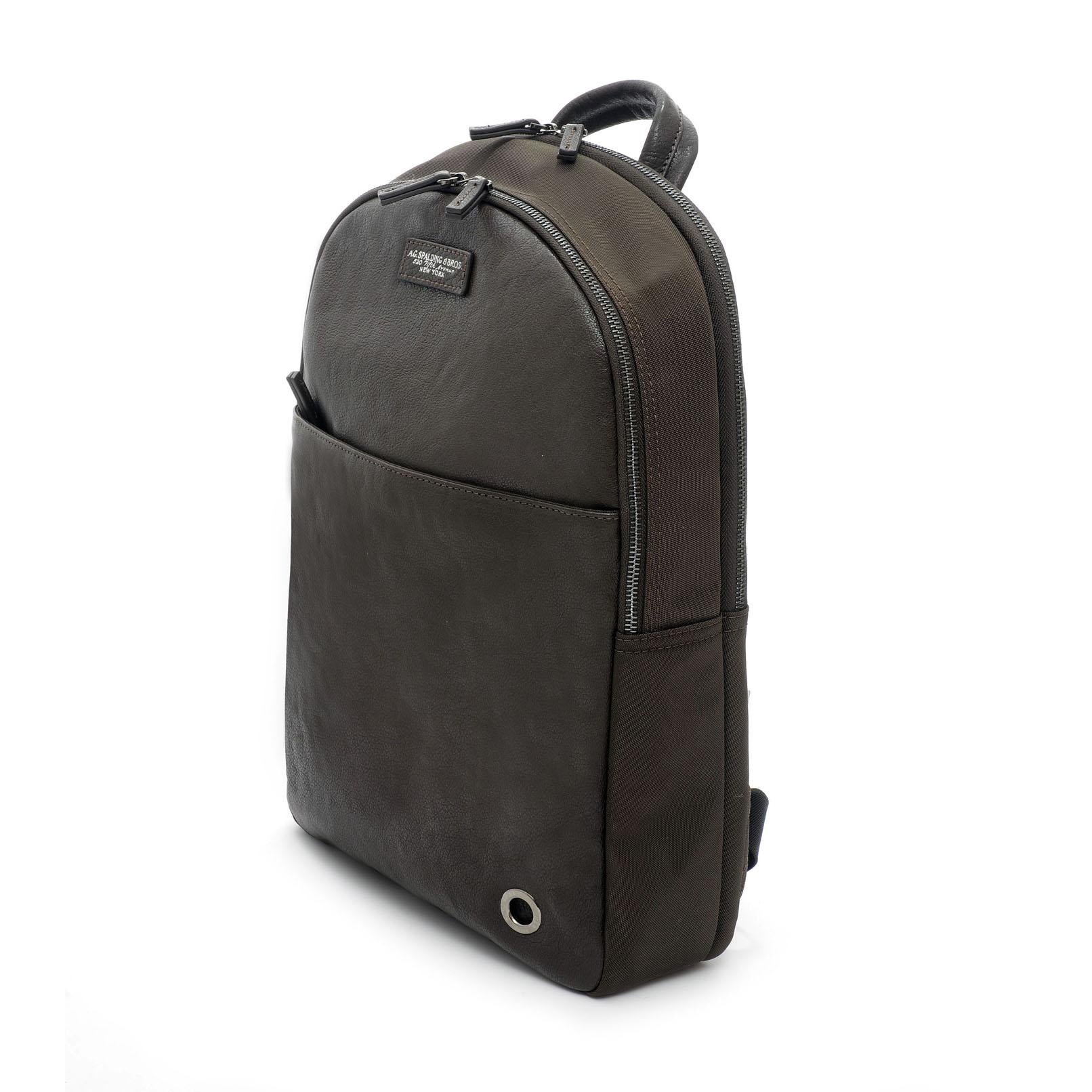 ROUND BACKPACK STEEL RIVET