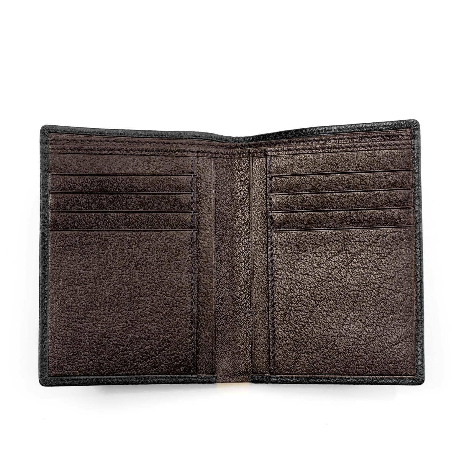 8 CC Vertical wallet