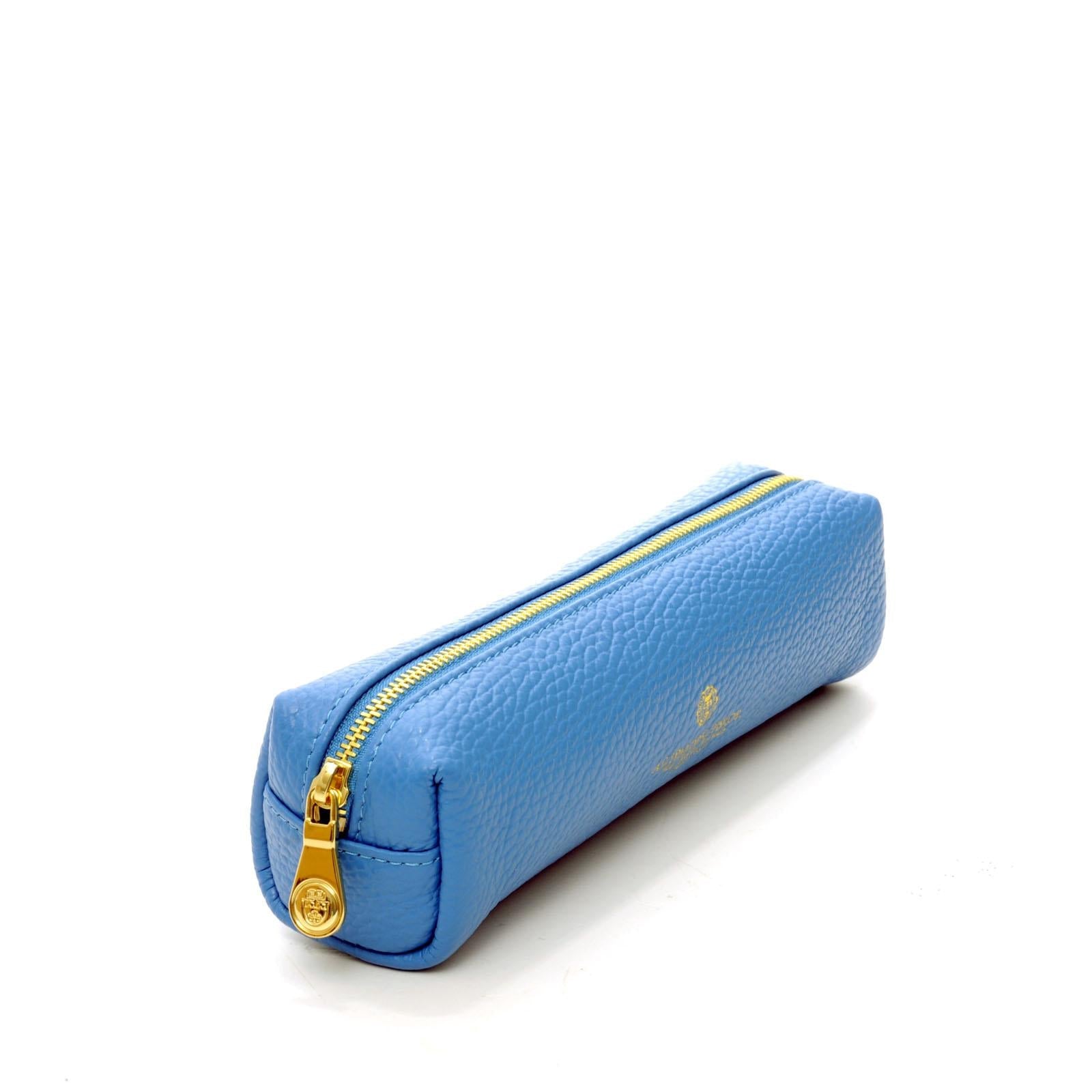TIFFANY CASE