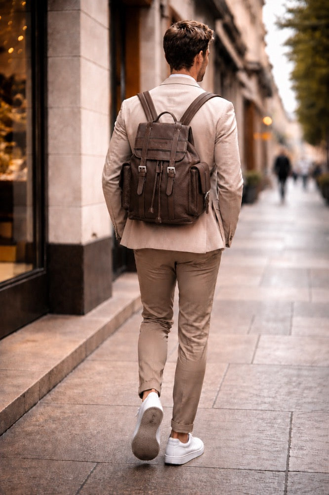 MOUNTAIN ANNIVERSARY BACKPACK / DARK BROWN